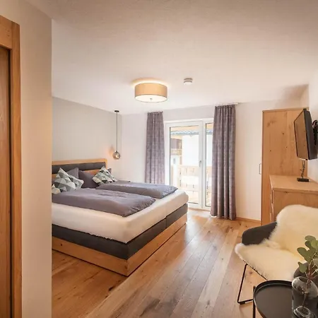 アパート Seven Summits