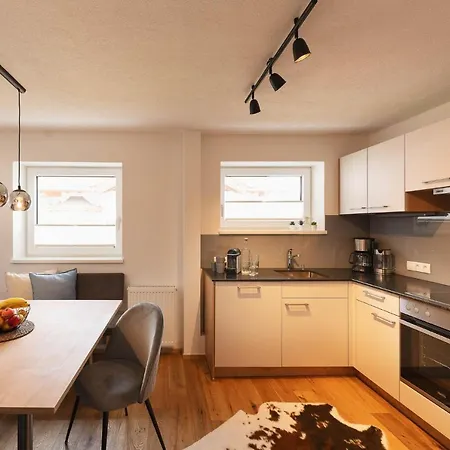 Seven Summits ノイシュティフト・イム・シュトゥーバイタール