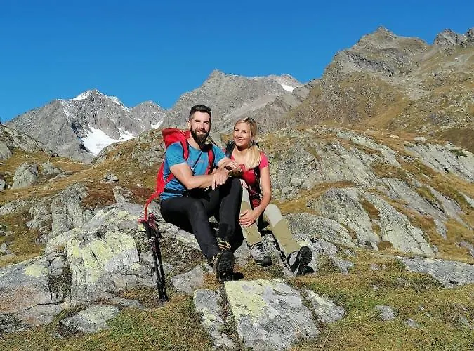 Seven Summits شقة